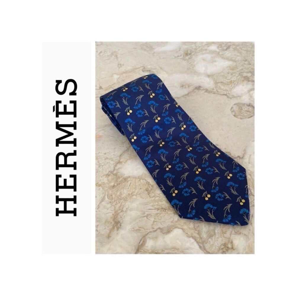 Hermes 100% Silk Tie Floral Blue Dianthus